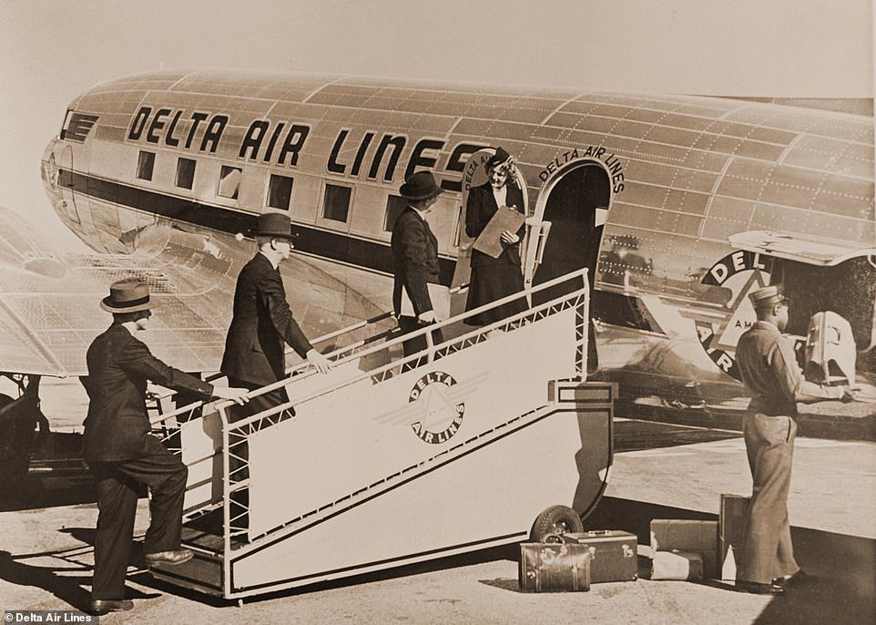 تاریخچه ی بلیط هواپیما